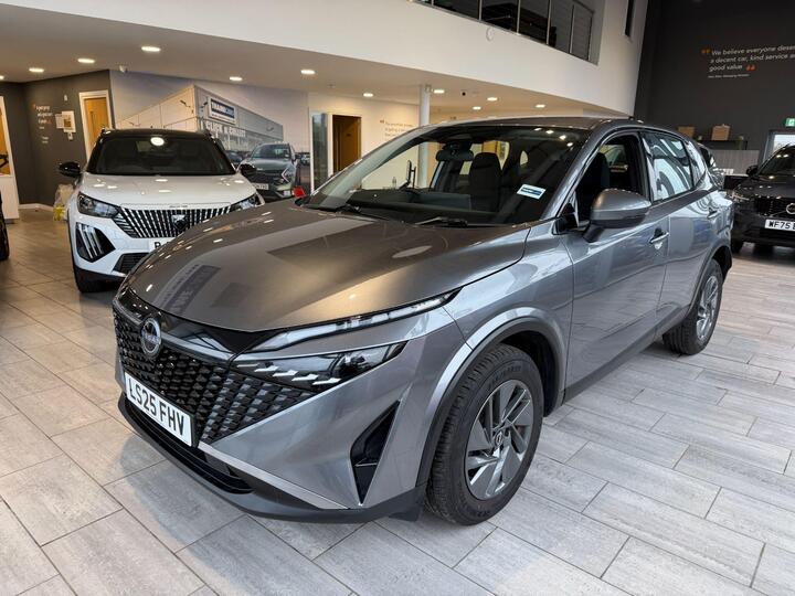 Nissan Qashqai 1.3 DIG-T MHEV Acenta Premium XTRON Euro 6 (s/s) 5dr