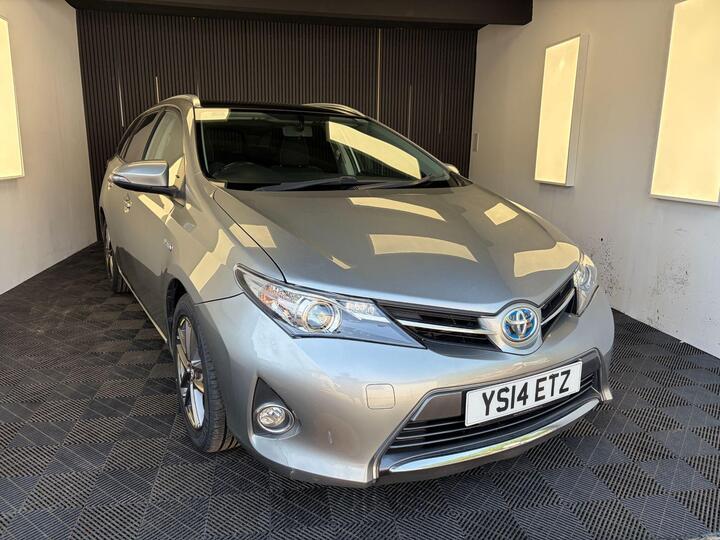 Toyota Auris 1.8 VVT-h Icon+ Touring Sports CVT Euro 5 (s/s) 5dr