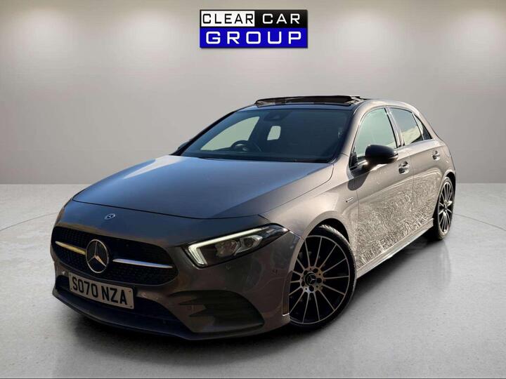 Mercedes-Benz A-CLASS 2.0 A200d Exclusive Edition 8G-DCT Euro 6 (s/s) 5dr