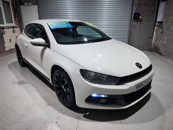 Volkswagen Scirocco 2.0 TDI BlueMotion Tech GT Euro 5 (s/s) 3dr (Leather, Nav)