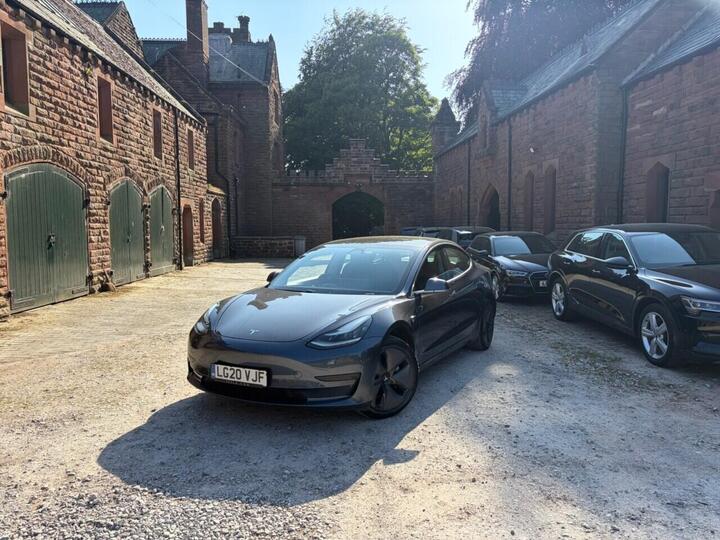 Tesla Model 3 Standard Range Plus Auto RWD 4dr