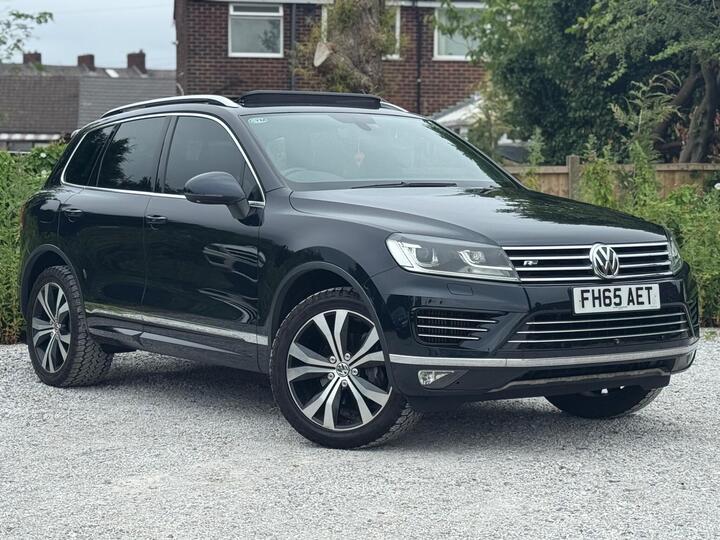 Volkswagen Touareg 3.0 TDI V6 BlueMotion Tech R-Line Tiptronic 4WD Euro 6 (s/s) 5dr