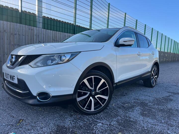 Nissan Qashqai 1.6 DCi Tekna XTRON 2WD Euro 6 (s/s) 5dr