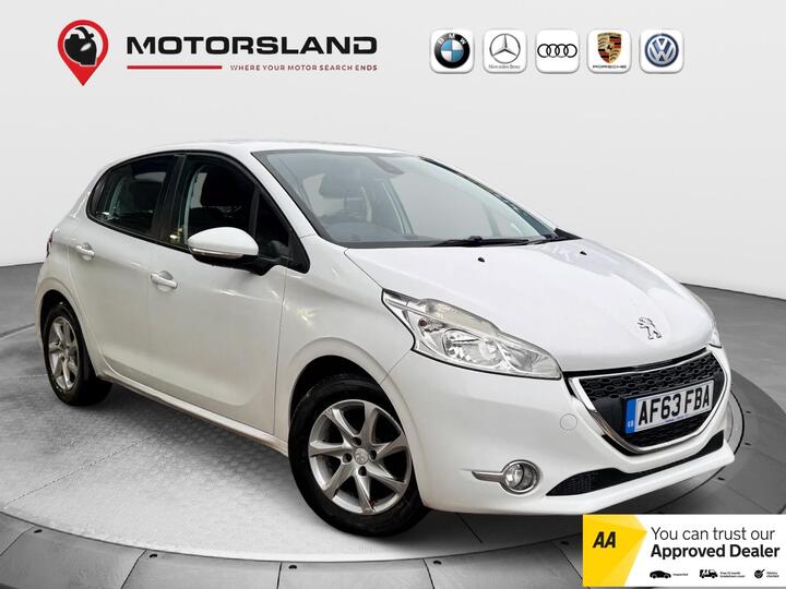 Peugeot 208 1.2 VTi Active Euro 5 5dr