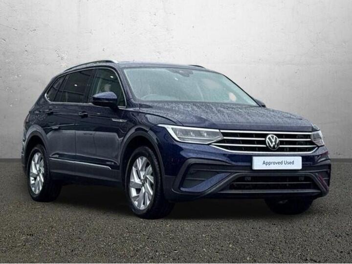 Volkswagen TIGUAN ALLSPACE 1.5 TSI Life DSG Euro 6 (s/s) 5dr Volkswagen TIGUAN ALLSPACE 1.5 TSI Life DSG Euro 6 (s/s) 5dr