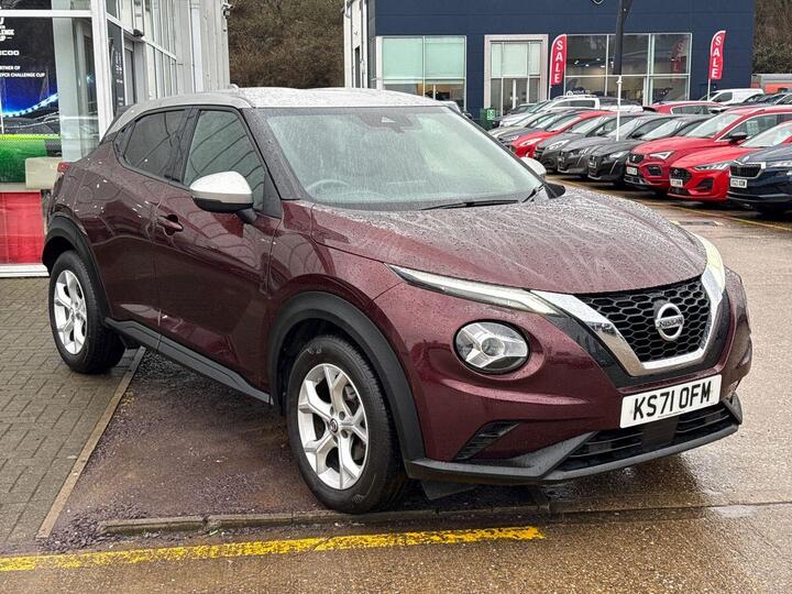 Nissan Juke 1.0 DIG-T N-Connecta Euro 6 (s/s) 5dr