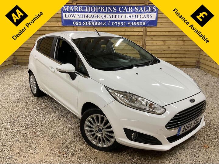 Ford FIESTA 1.6 Titanium Powershift Euro 5 5dr