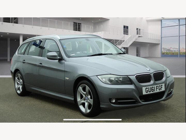 BMW 3 Series 2.0 318i Exclusive Edition Touring Steptronic Euro 5 5dr
