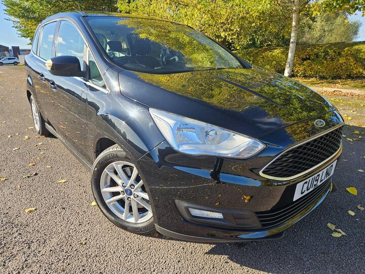 Ford Grand C-Max 1.5 TDCi Zetec Euro 6 (s/s) 5dr Ford Grand C-Max 1.5 TDCi Zetec Euro 6 (s/s) 5dr
