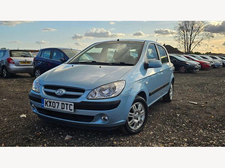 Hyundai Getz 1.4 CDX 5dr Hyundai Getz 1.4 CDX 5dr