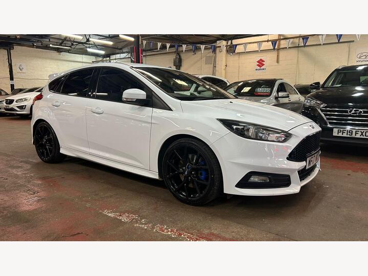 Ford Focus 2.0 TDCi ST-2 Euro 6 (s/s) 5dr