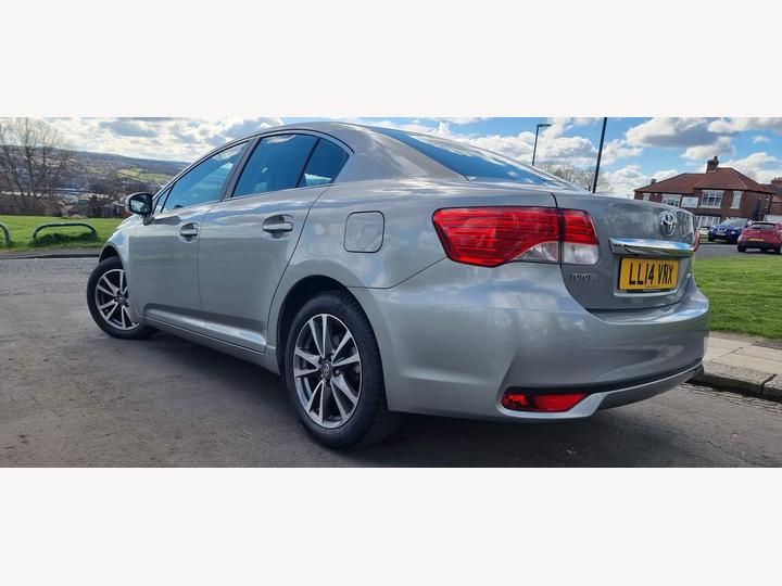 Toyota Avensis 2.0 D-4D Icon Business Edition Euro 5 4dr