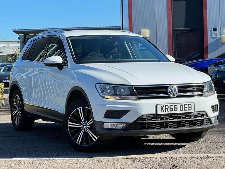 Volkswagen TIGUAN 2.0 TDI BlueMotion Tech SE Navigation DSG 4Motion Euro 6 (s/s) 5dr