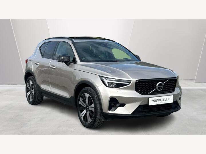 Volvo XC40 1.5h T5 Recharge 10.7kWh Ultimate Dark Auto Euro 6 (s/s) 5dr