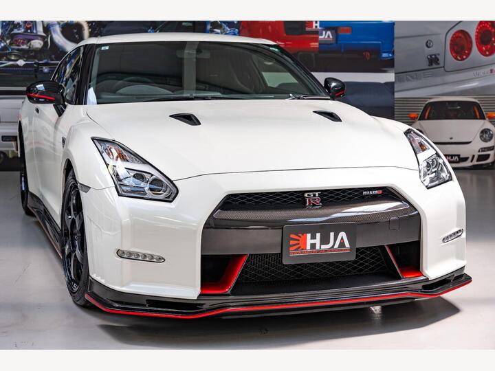 Nissan GT-R 3.8 V6 Nismo Auto 4WD Euro 5 2dr