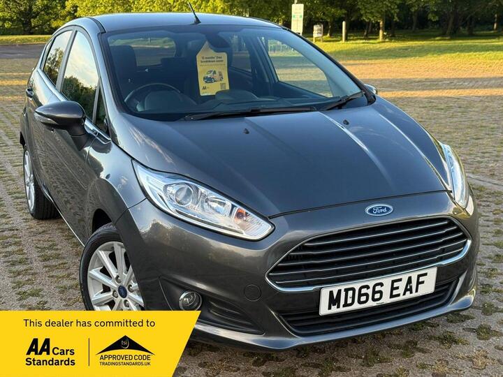 Ford Fiesta 1.0T EcoBoost Titanium Euro 6 (s/s) 5dr