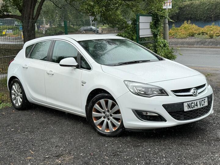 Vauxhall Astra 2.0 CDTi EcoFLEX Elite Euro 5 (s/s) 5dr