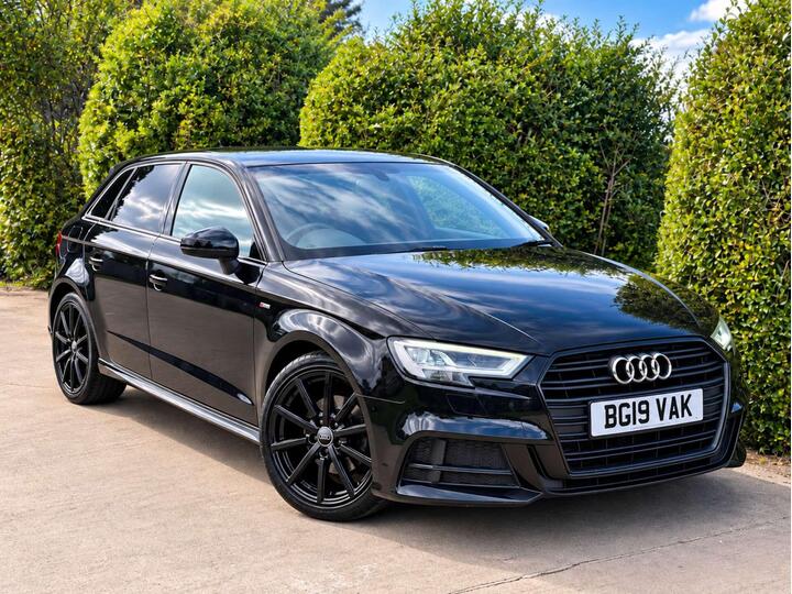 Audi A3 1.5 TFSI CoD 35 Black Edition Sportback Euro 6 (s/s) 5dr