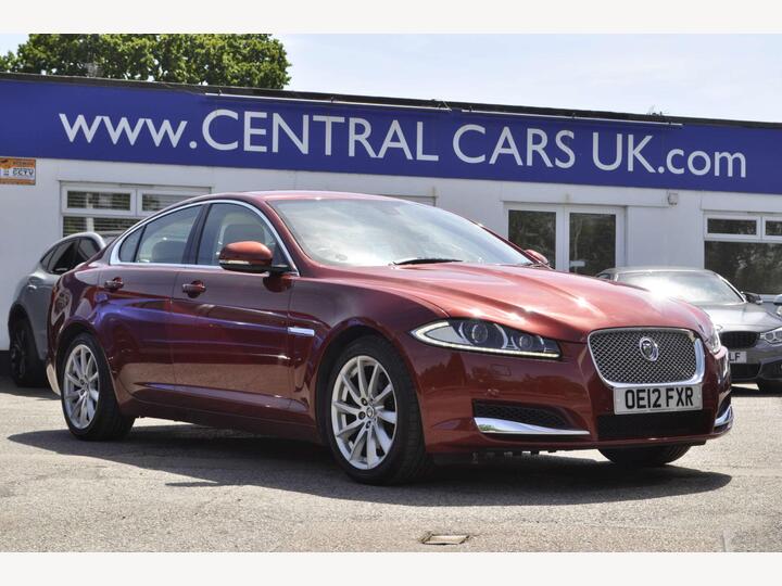 Jaguar XF 2.2d Premium Luxury Auto Euro 5 (s/s) 4dr