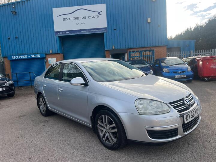 Volkswagen Jetta 1.9 TDI SE DSG Euro 4 4dr