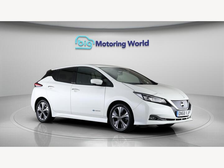 Nissan Leaf 40kWh Tekna Auto 5dr