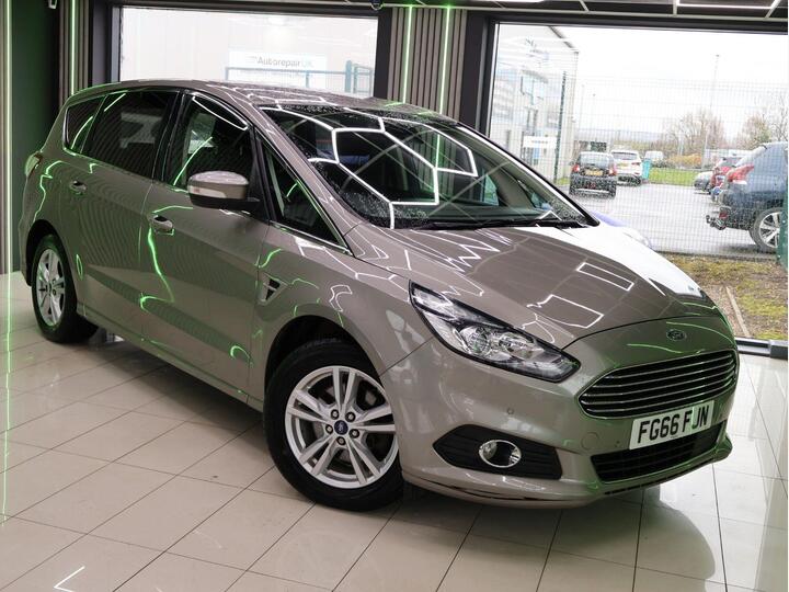 Ford S-MAX 1.5T EcoBoost Titanium Euro 6 (s/s) 5dr
