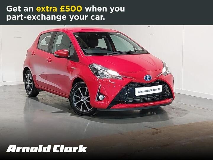 Toyota Yaris 1.5 VVT-h Icon Tech E-CVT Euro 6 (s/s) 5dr