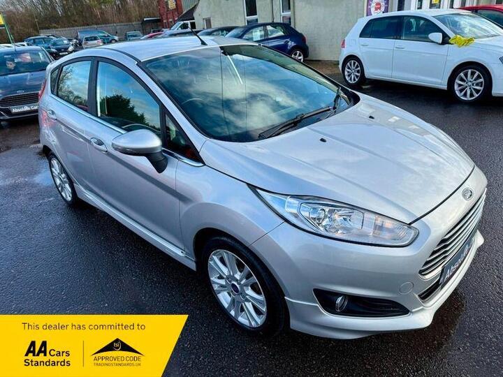 Ford Fiesta 1.0 Zetec Euro 5 (s/s) 5dr
