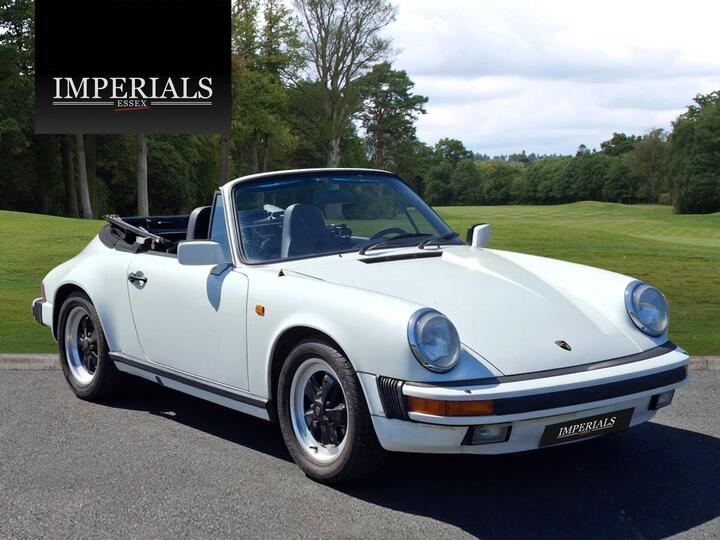 Porsche 911 3.2 Classic Carrera Cabriolet 2dr