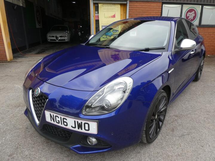 Alfa Romeo Giulietta 1.6 JTDM-2 Tecnica Euro 6 (s/s) 5dr
