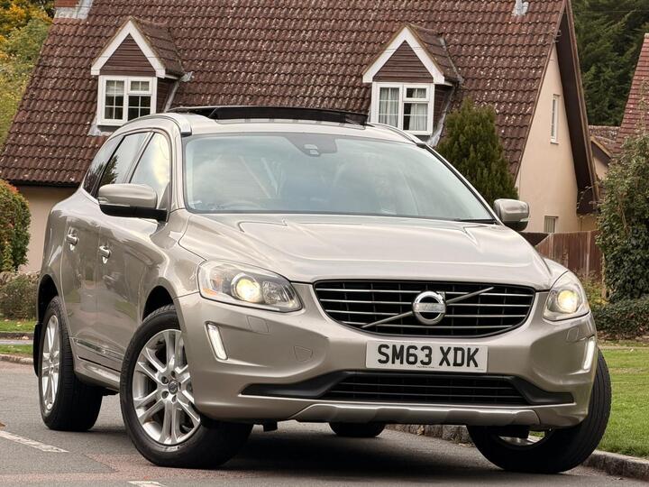 Volvo XC60 2.4 D5 SE Lux Nav Geartronic AWD Euro 5 5dr