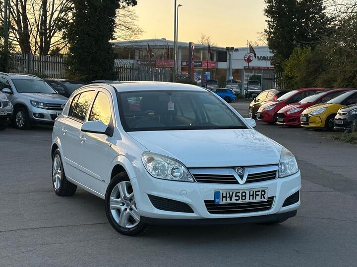 Vauxhall Astra 1.6i 16v Club 5dr