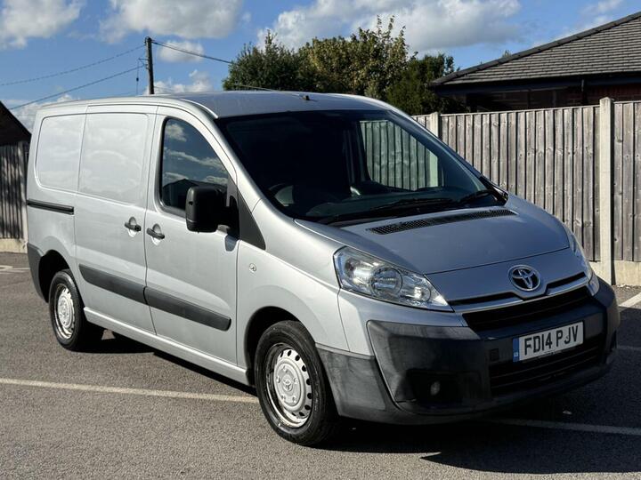 Toyota PROACE 1.6 1200 HDi Panel Van 5dr Diesel Manual FWD L1 H1 (177 G/km, 90 Bhp) AIR CON, BLUE TOOTH,