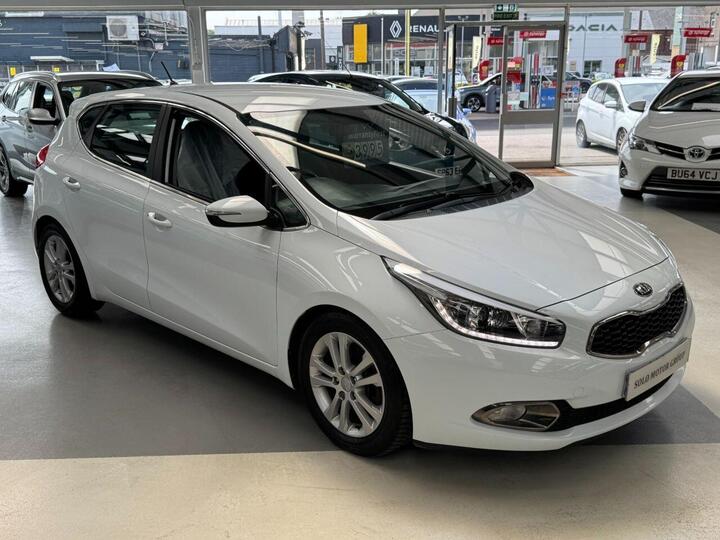 Kia CEED 1.6 CRDi EcoDynamics 2 Euro 5 (s/s) 5dr