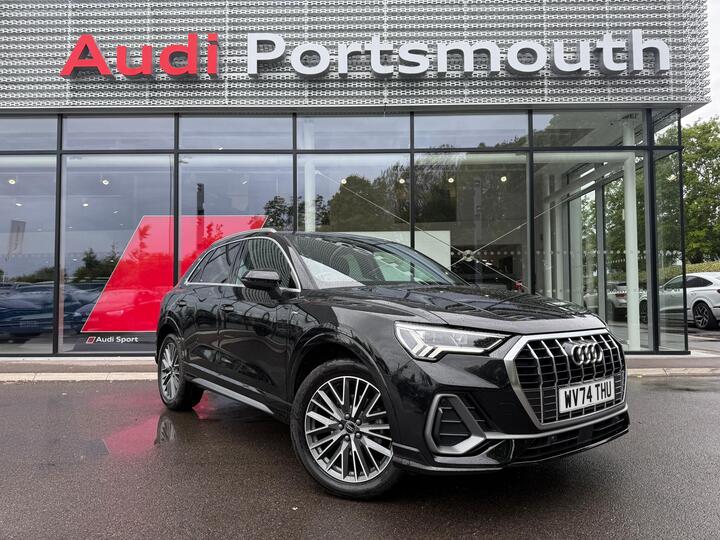 Audi Q3 1.5 TFSI CoD 35 S Line Euro 6 (s/s) 5dr