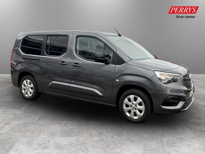 Vauxhall Combo Life 50kWh SE XL MPV Auto 5dr (7.4kW Charger)