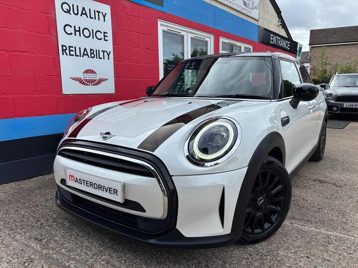 MINI Hatch 1.5 Cooper Classic Steptronic Euro 6 (s/s) 5dr