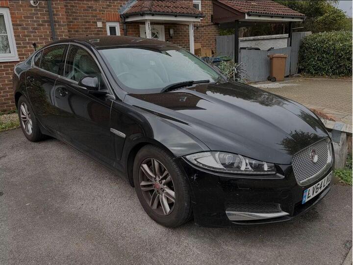 Jaguar XF 2.2d Luxury Auto Euro 5 (s/s) 4dr