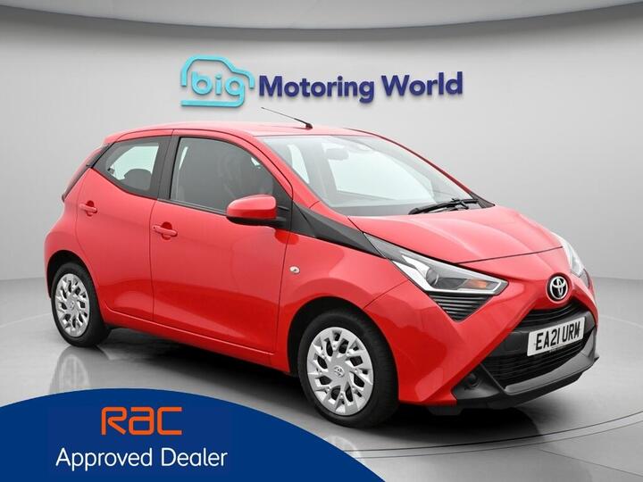 Toyota AYGO 1.0 VVT-i X-play X-shift Euro 6 5dr (Safety Sense)