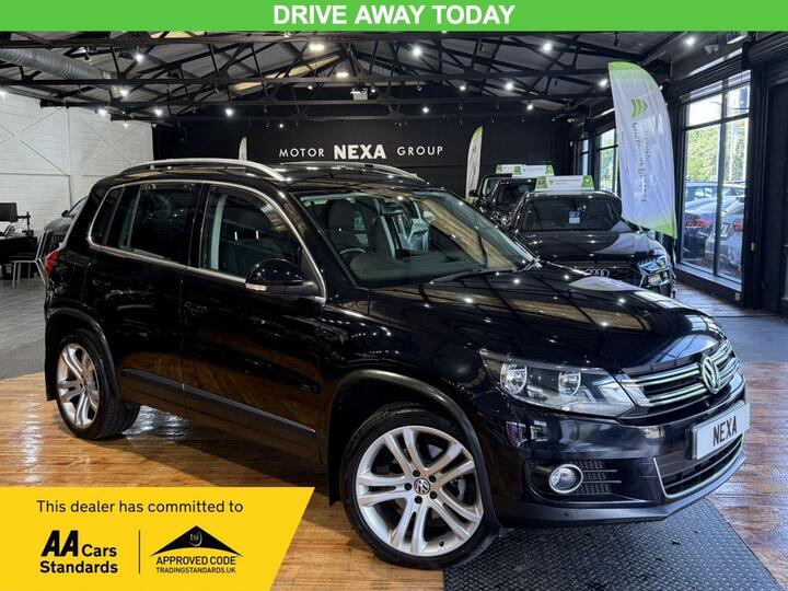Volkswagen TIGUAN 2.0 TDI BlueMotion Tech SE 4WD Euro 5 (s/s) 5dr