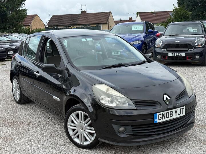 Renault Clio 1.5 DCi Initiale 5dr