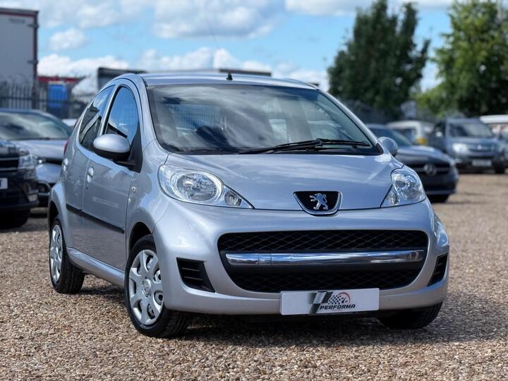 Peugeot 107 1.0 12V Urban Euro 5 5dr