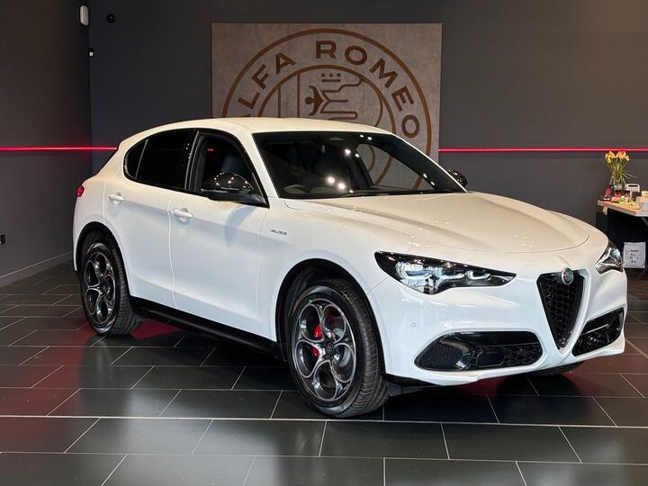 Alfa Romeo Stelvio 2.2 TD Veloce Auto Q4 AWD Euro 6 (s/s) 5dr