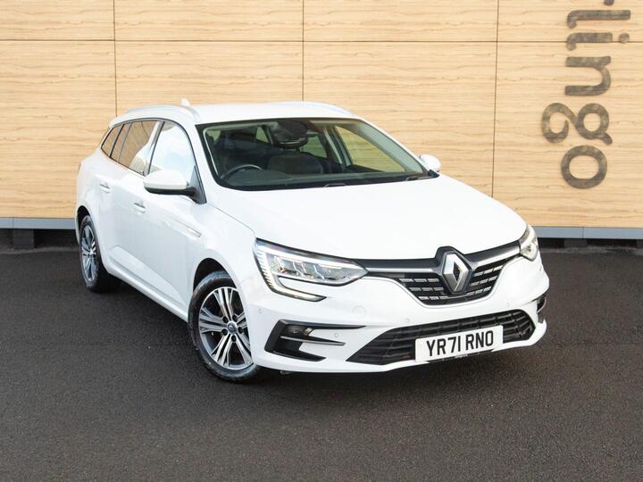 Renault Megane 1.6 E-TECH 9.8kWh Iconic Sport Tourer Auto Euro 6 (s/s) 5dr
