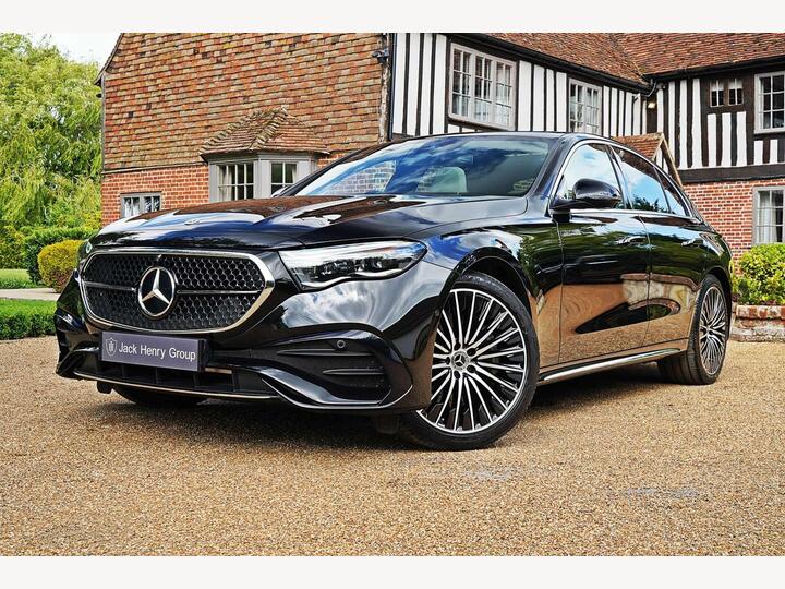 Mercedes-Benz E-CLASS 2.0 E300e 25.4kWh AMG Line (Premium Plus) G-Tronic Euro 6 (s/s) 4dr