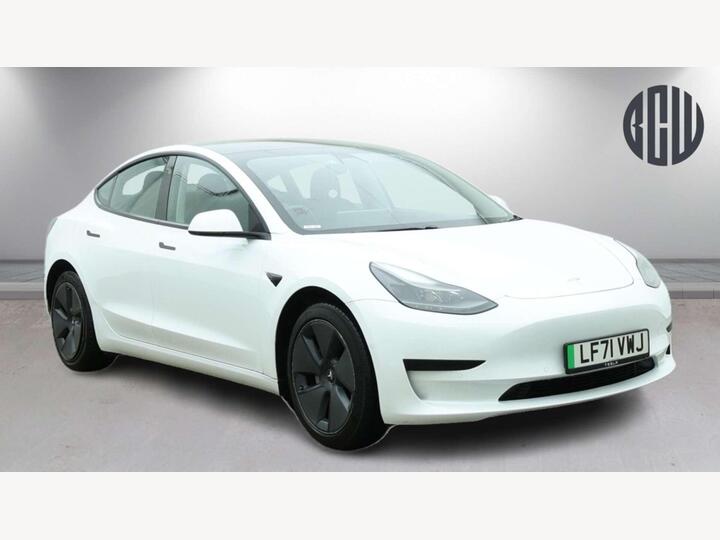 Tesla MODEL 3 Standard Range Plus Auto RWD 4dr