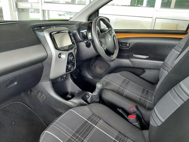 Peugeot 108 1.0 Active 5dr Peugeot 108 1.0 Active 5dr