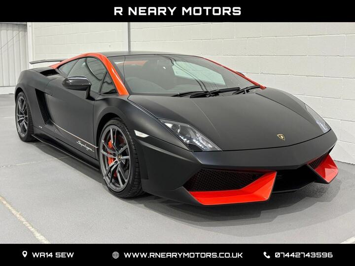 Lamborghini Gallardo 5.2 V10 LP 570-4 Super Trofeo Stradale EGear 4WD Euro 5 2dr Lamborghini Gallardo 5.2 V10 LP 570-4 Super Trofeo Stradale EGear 4WD Euro 5 2dr
