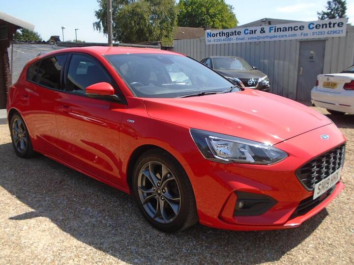 Ford Focus 1.0T EcoBoost ST-Line Euro 6 (s/s) 5dr