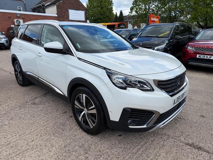 Peugeot 5008 2.0 BlueHDi Allure EAT Euro 6 (s/s) 5dr Peugeot 5008 2.0 BlueHDi Allure EAT Euro 6 (s/s) 5dr
